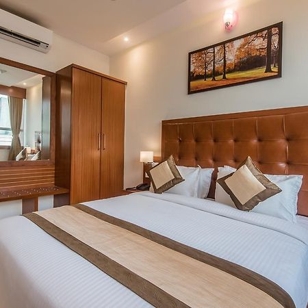 Oyo 9328 Empire Suite Navi Mumbai Exterior photo