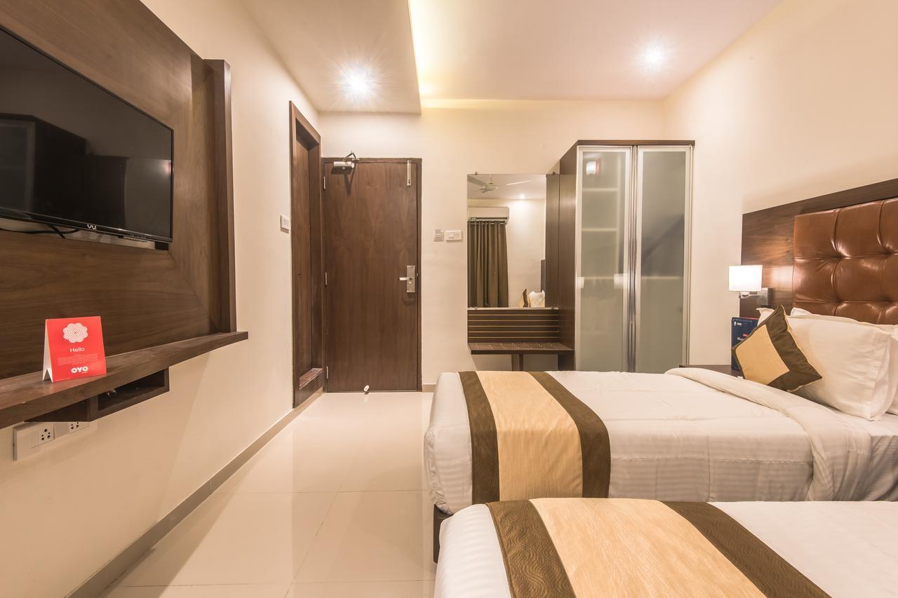 Oyo 9328 Empire Suite Navi Mumbai Exterior photo