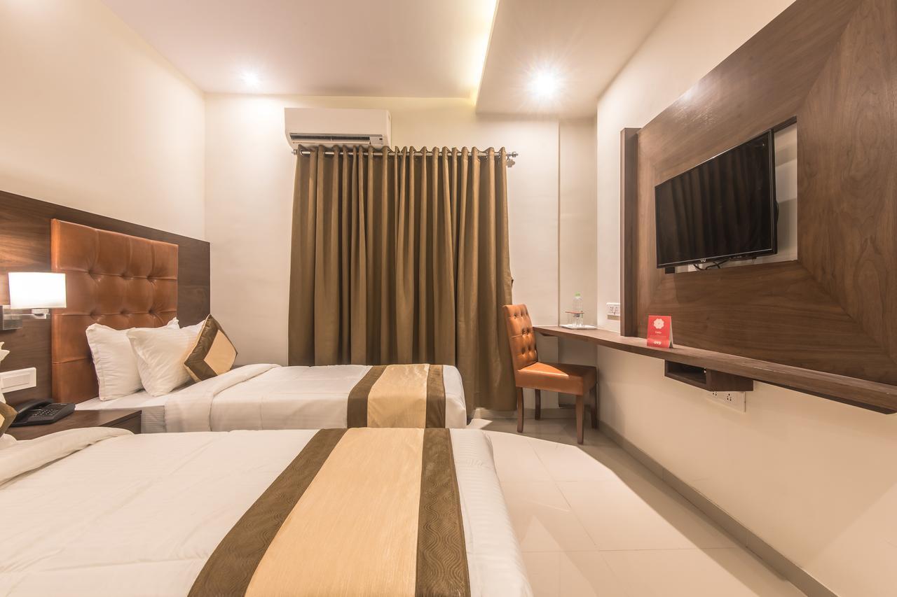 Oyo 9328 Empire Suite Navi Mumbai Exterior photo